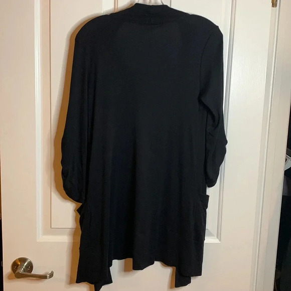 EUC women’s SPLENDID BLACK BUTTONLESS CARDIGAN SIZE MEDIUM - Picture 7 of 8